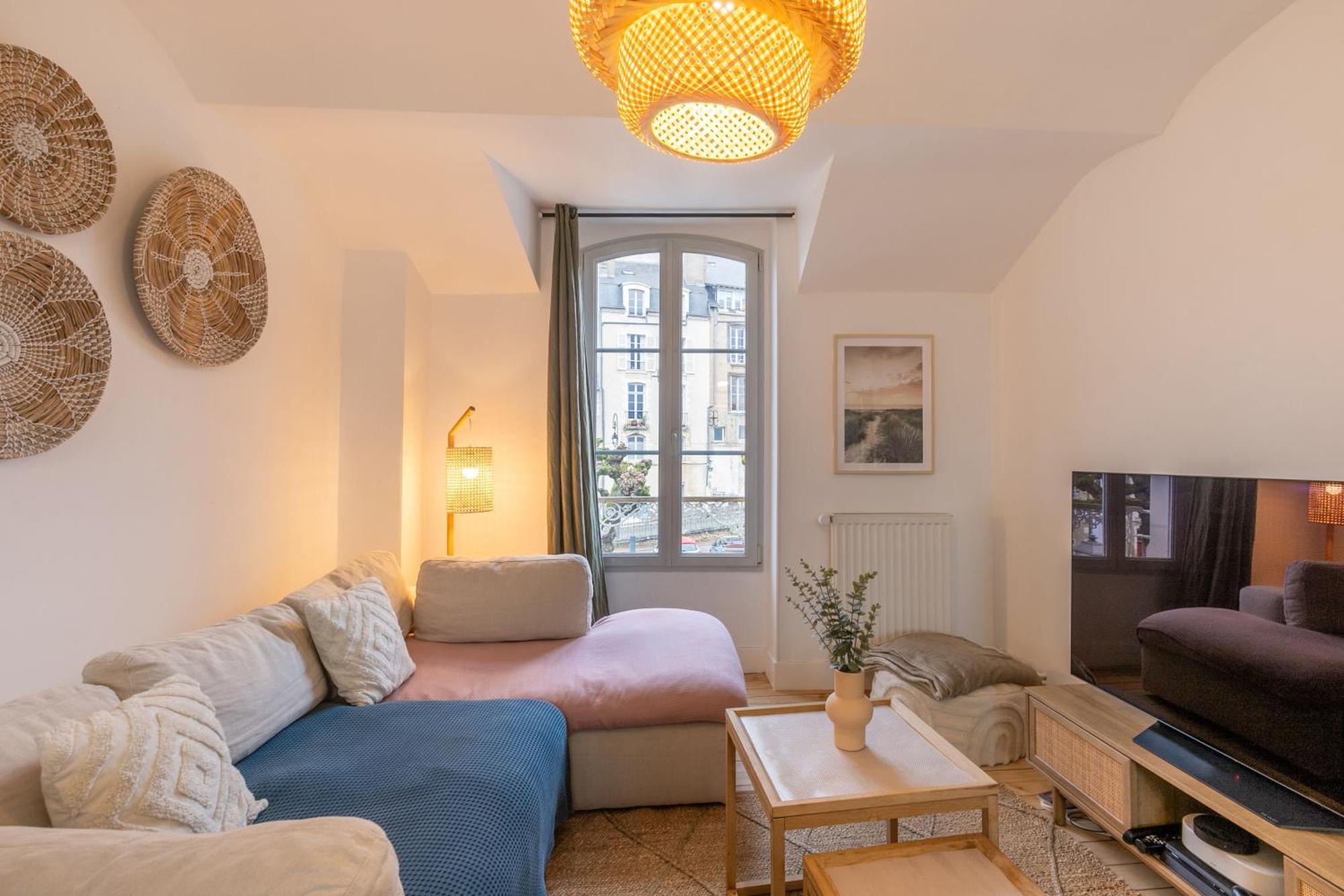 Le Nid De Saint Honore - Sur Les Toits De Blois Exterior photo
